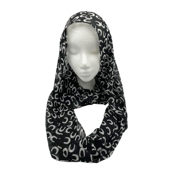 Infinity Black Scarf horseshoe print - Picture 11 of 11